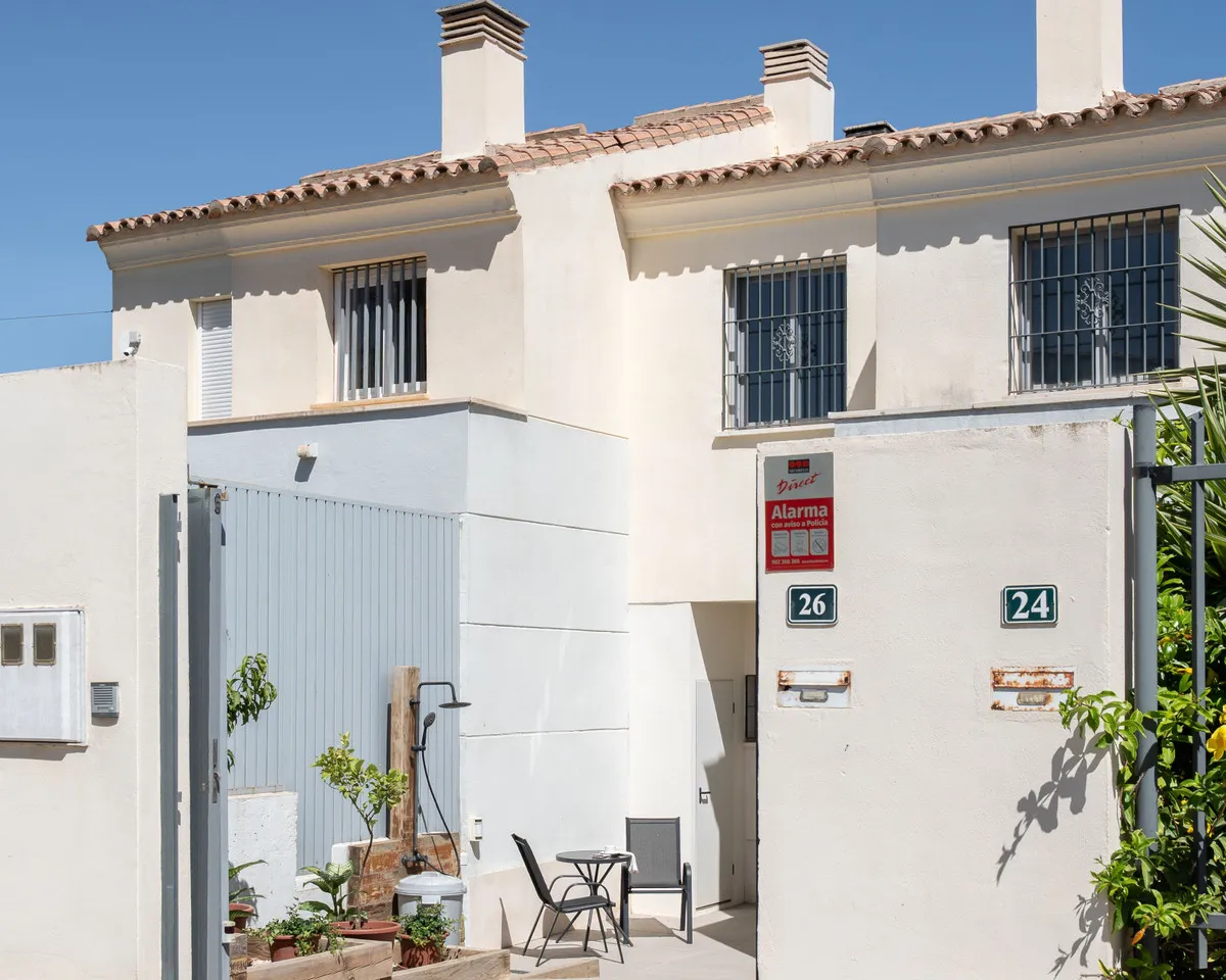 0e9b7ca8-2c4f-413a-ac5f-455b91e3c63f