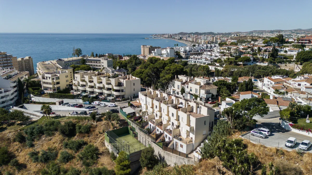 9e6fe601-ea23-4b80-9e29-16234ee95fcc