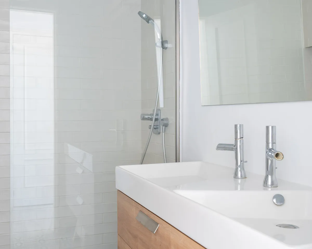 d8e5c482-d085-497d-9005-115ca086386b