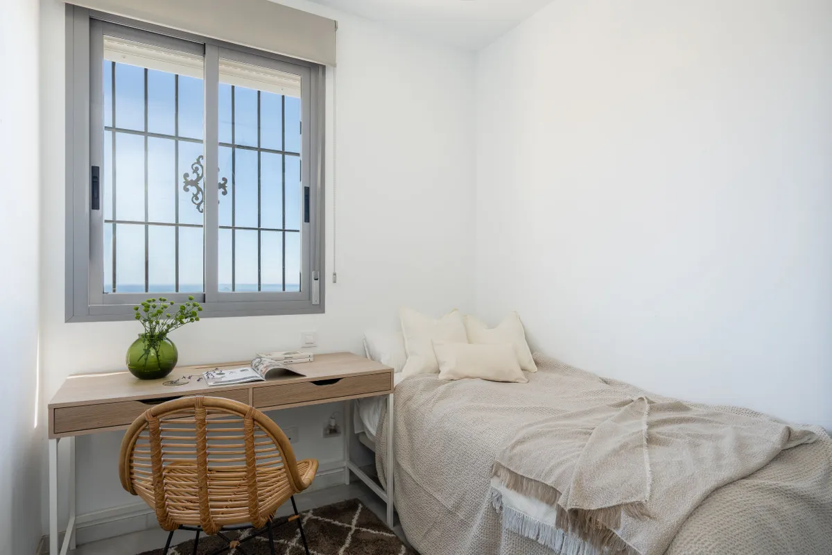 f1ac76c7-f7d5-4b58-a583-9a286243af3a