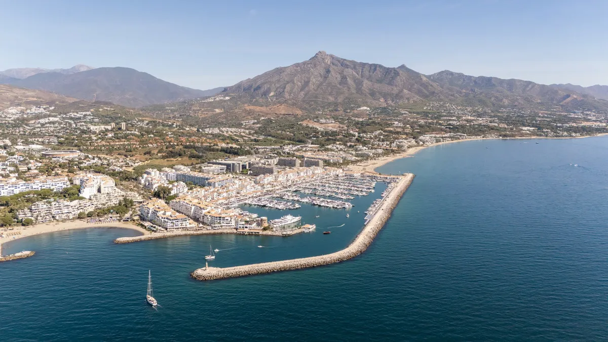 1818e2c1-b351-441d-a550-68e028717de4