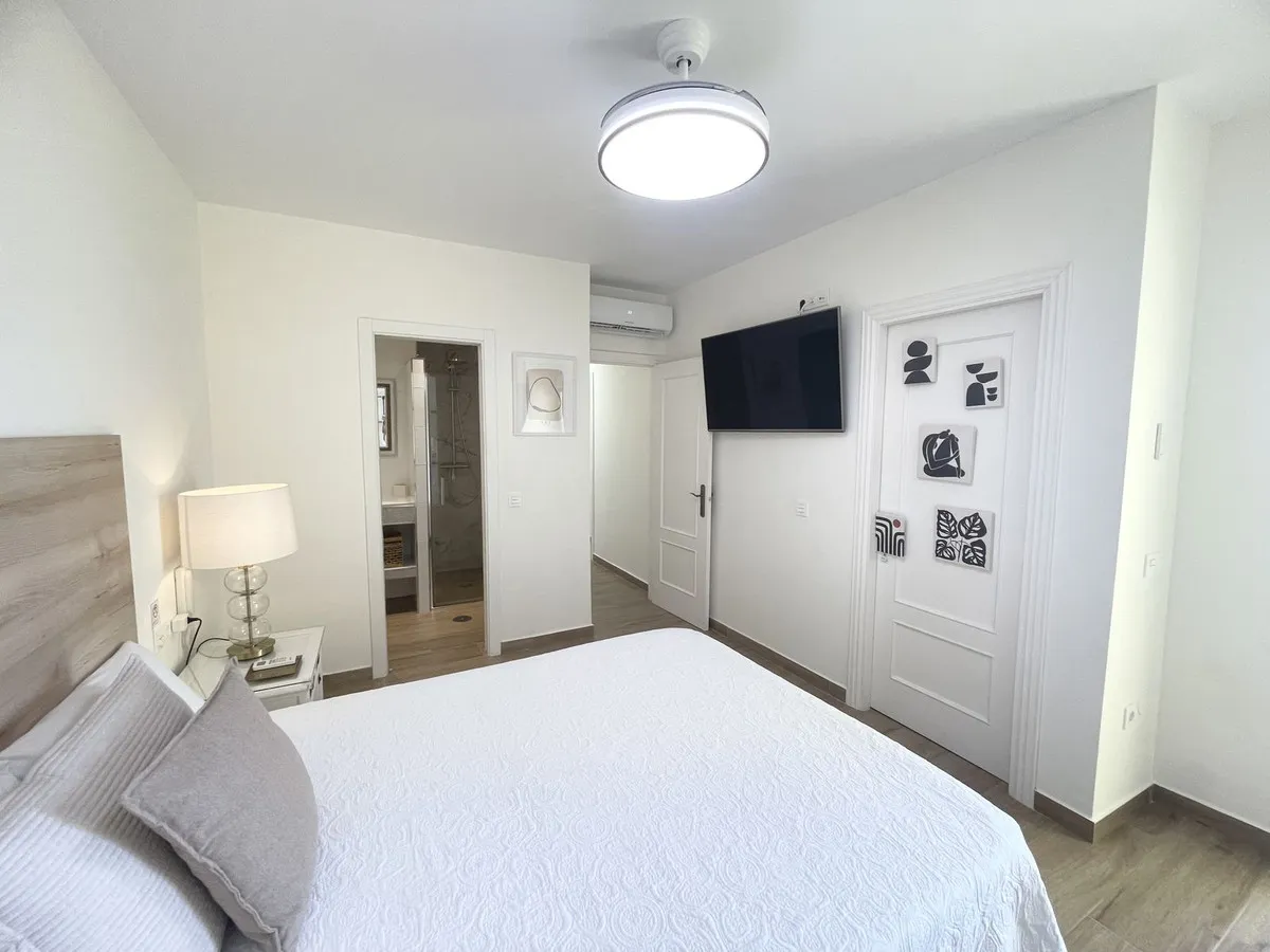 5dccaf8d-0077-44de-a04c-18d6d4615acd