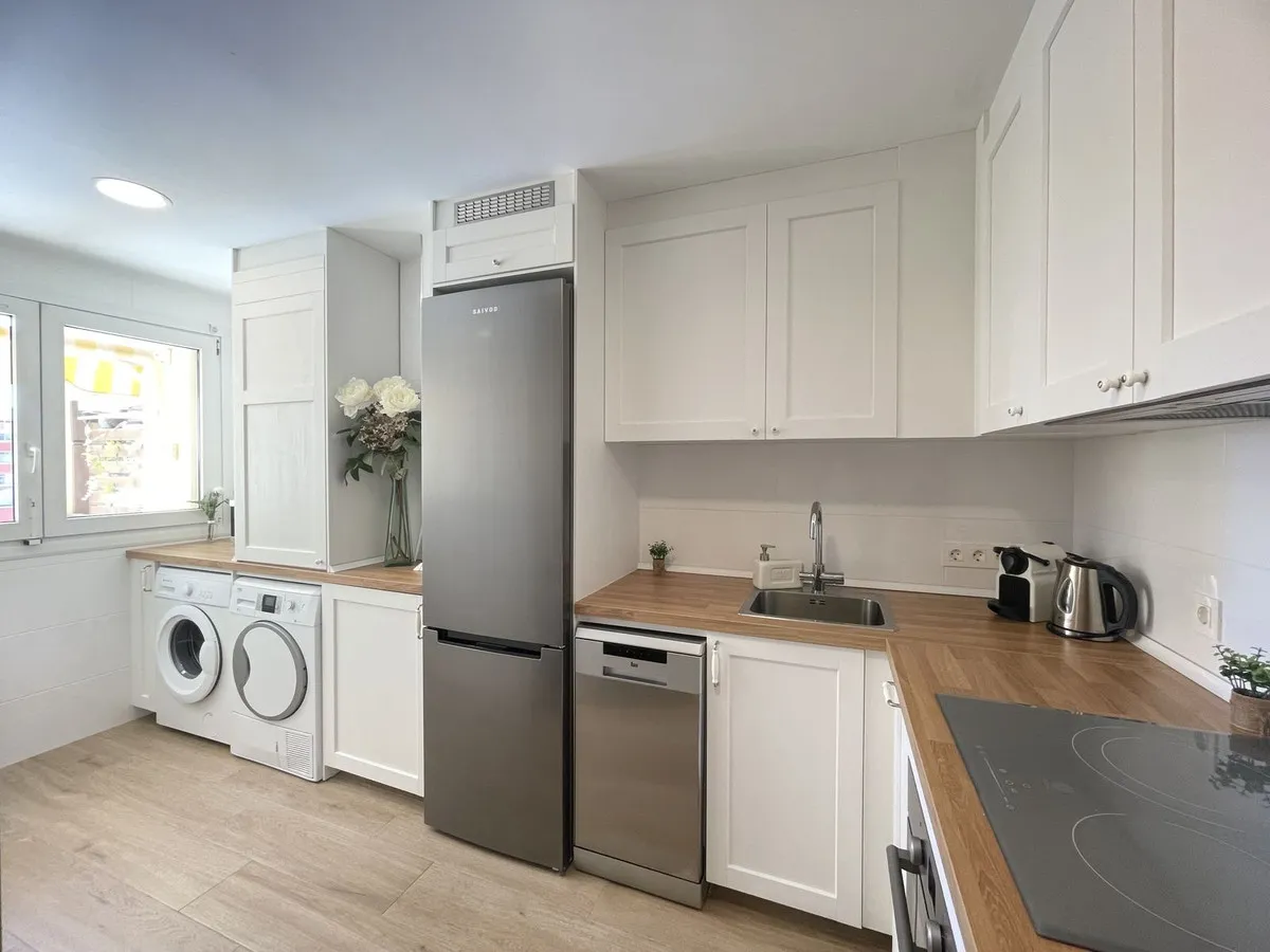 b29a44f5-e70e-4a33-9d48-b6001ed95667