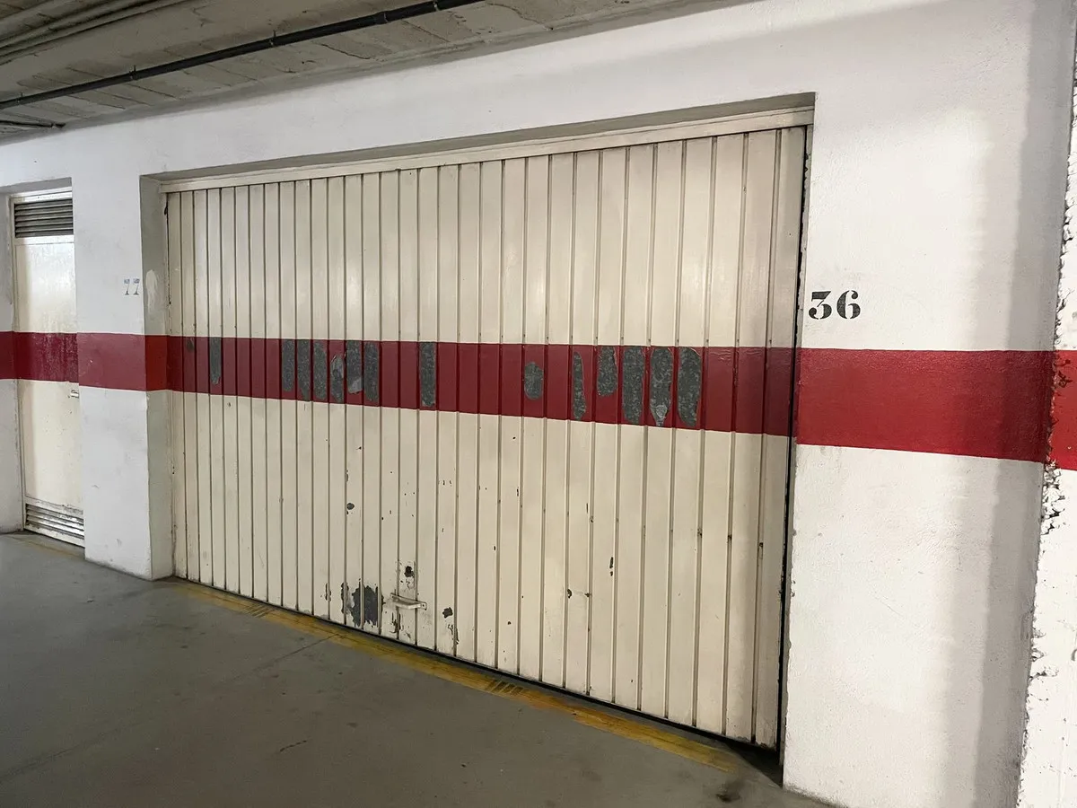 b8e6ca2c-0c62-4f63-9dc6-04e704db9966