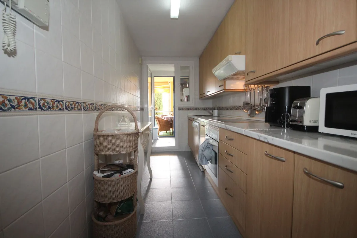 1dd166d9-d1a3-470a-9d9c-c23b14384403