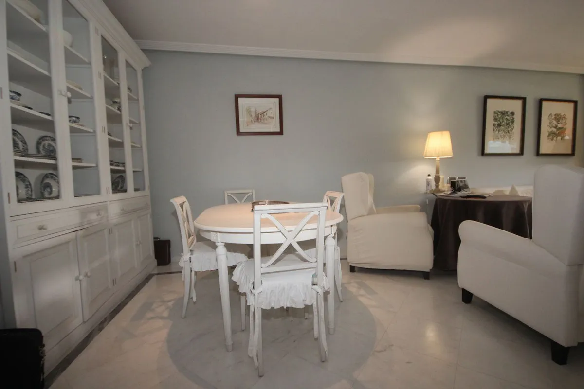 9db18a85-3c44-43cc-b41b-fa20bba51888