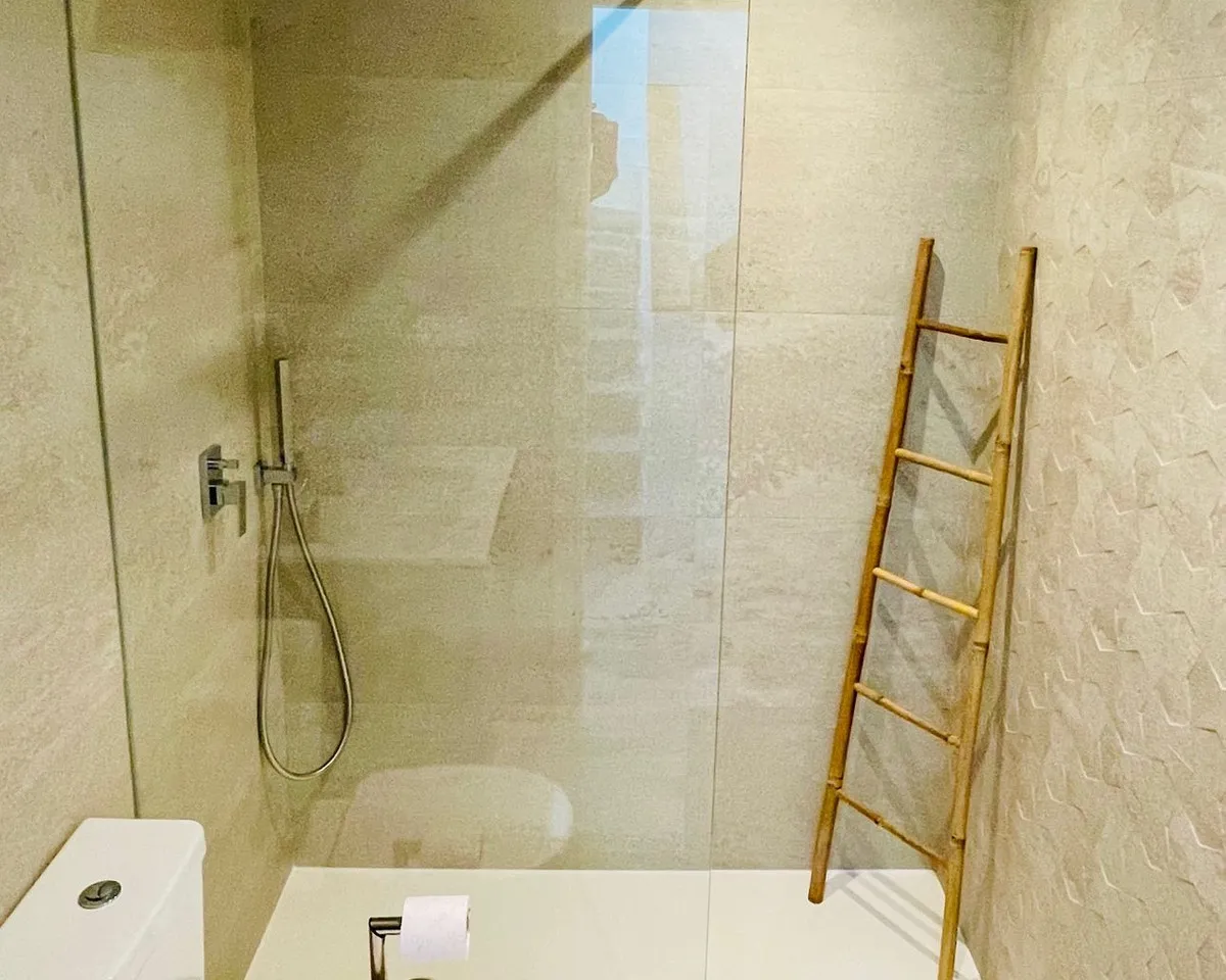 5ba5d579-fe20-42ba-9041-77a8258cc19b