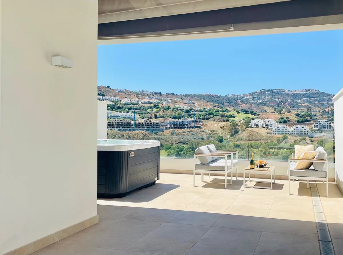 d2a5a815-410d-487b-a3ab-b7e7f039a74a