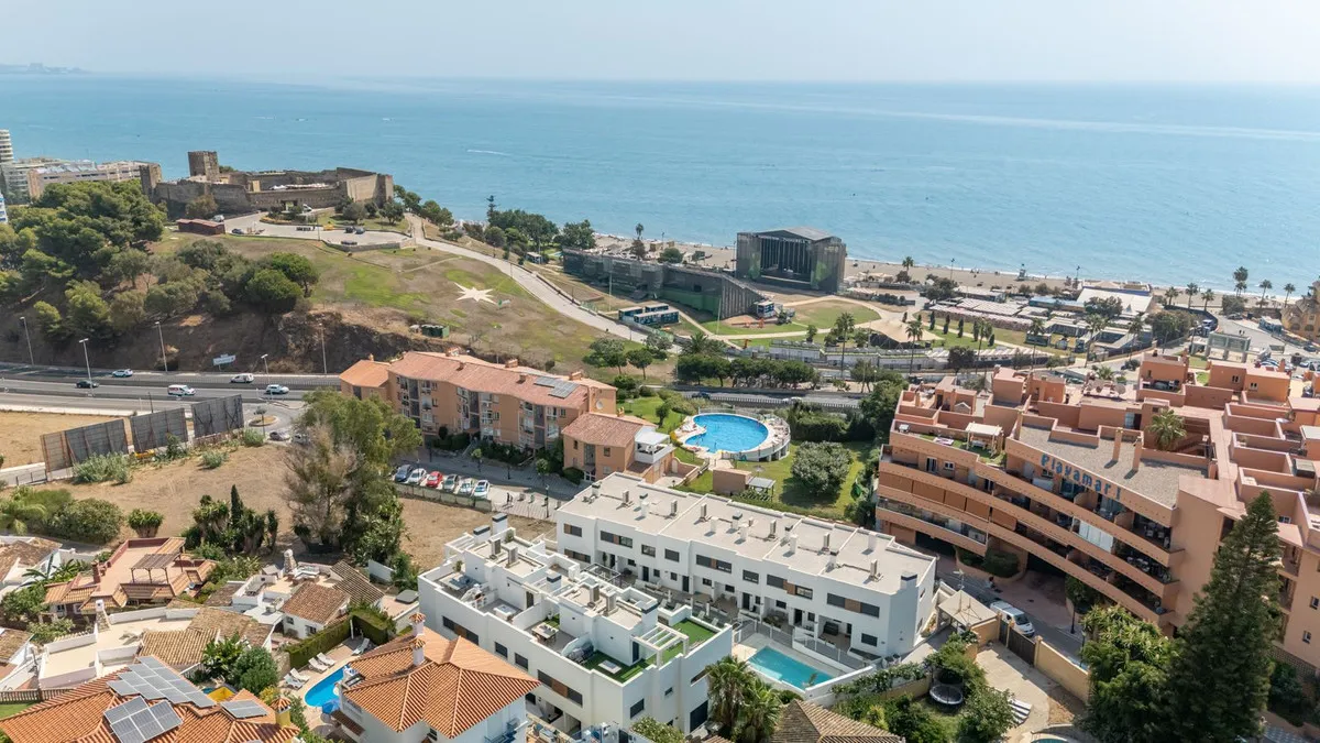 08e1714c-d34c-49f6-81c0-1505344534b8