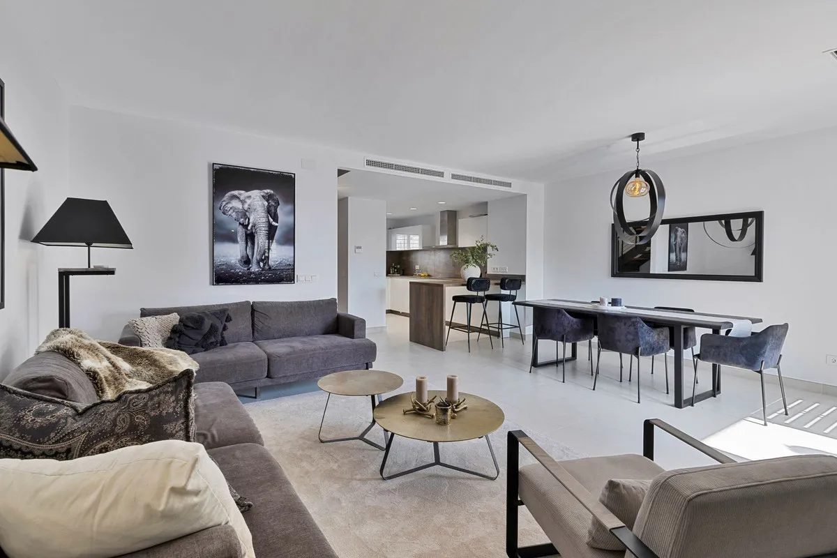 43ac119a-7220-4aec-bfb8-ca64fec5532b