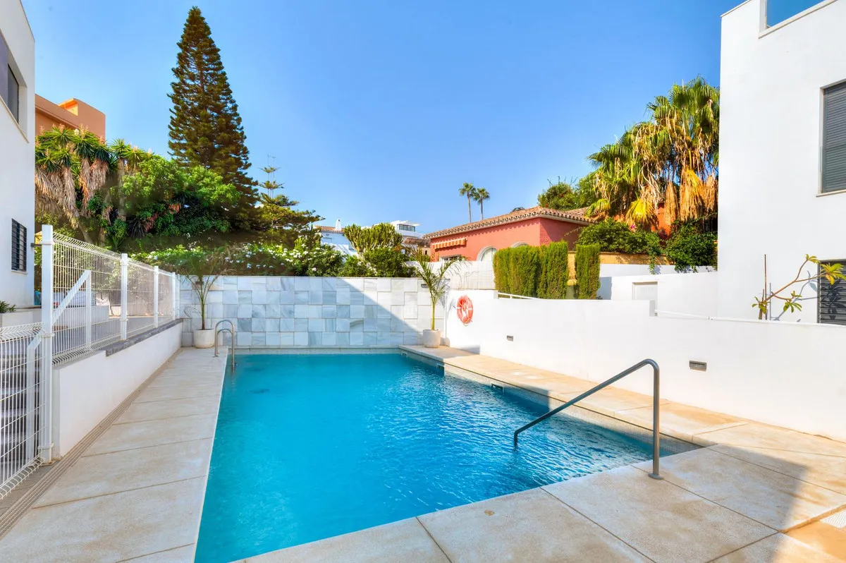 b6ad31b0-4285-4eff-ae70-ea9ad24fa369