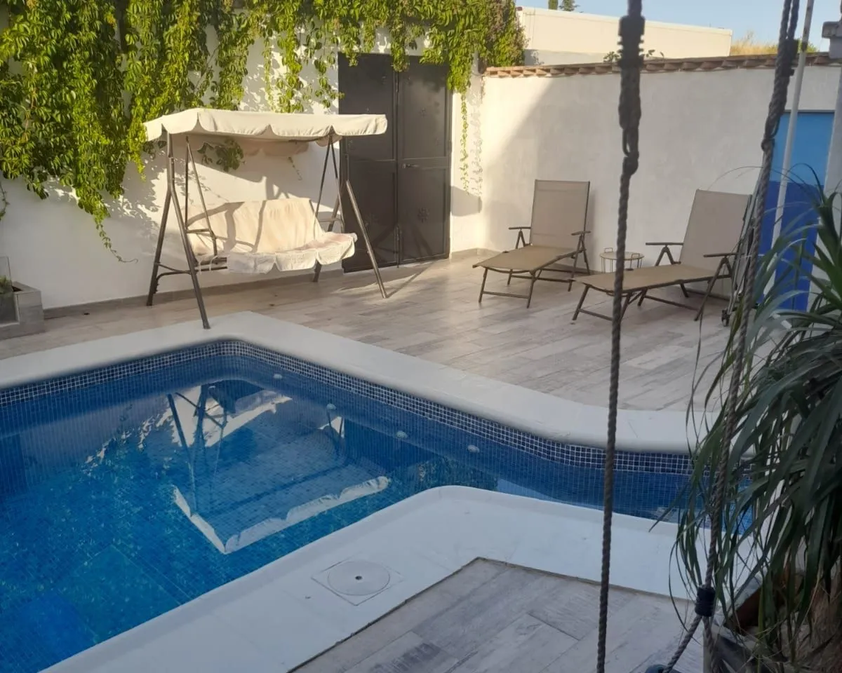 1267564d-c44b-4950-8e24-34443ce2ce0c