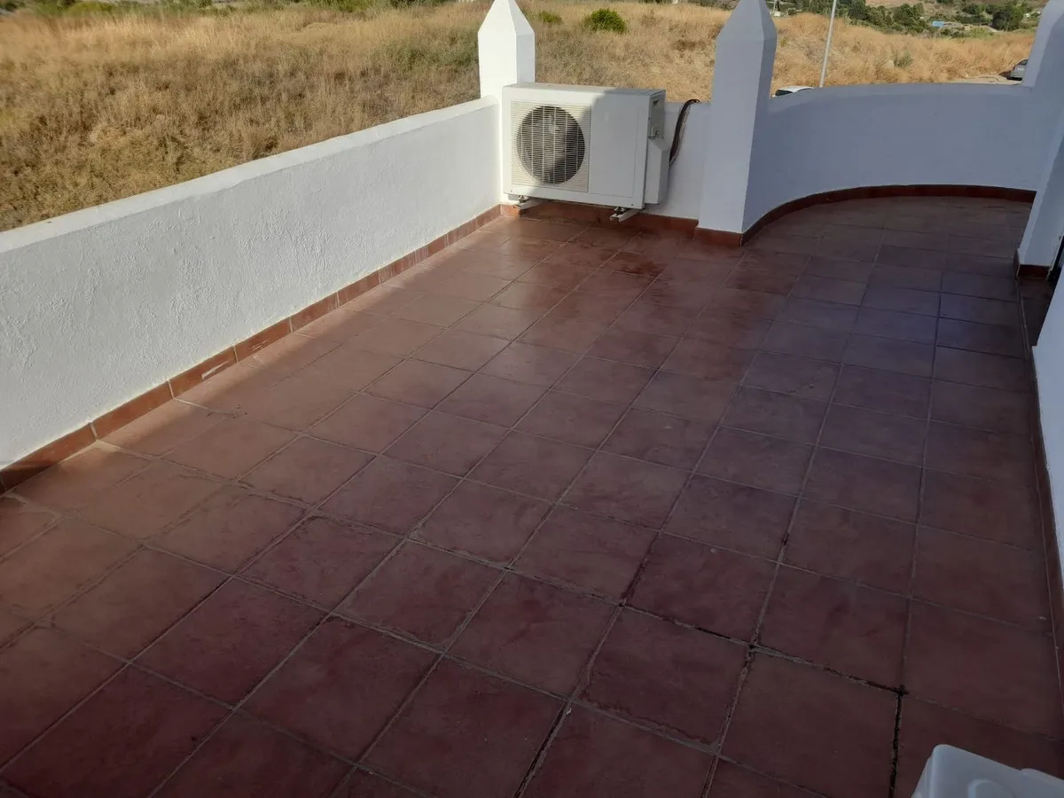 db017575-7a51-4879-8fb6-ca11334c6397