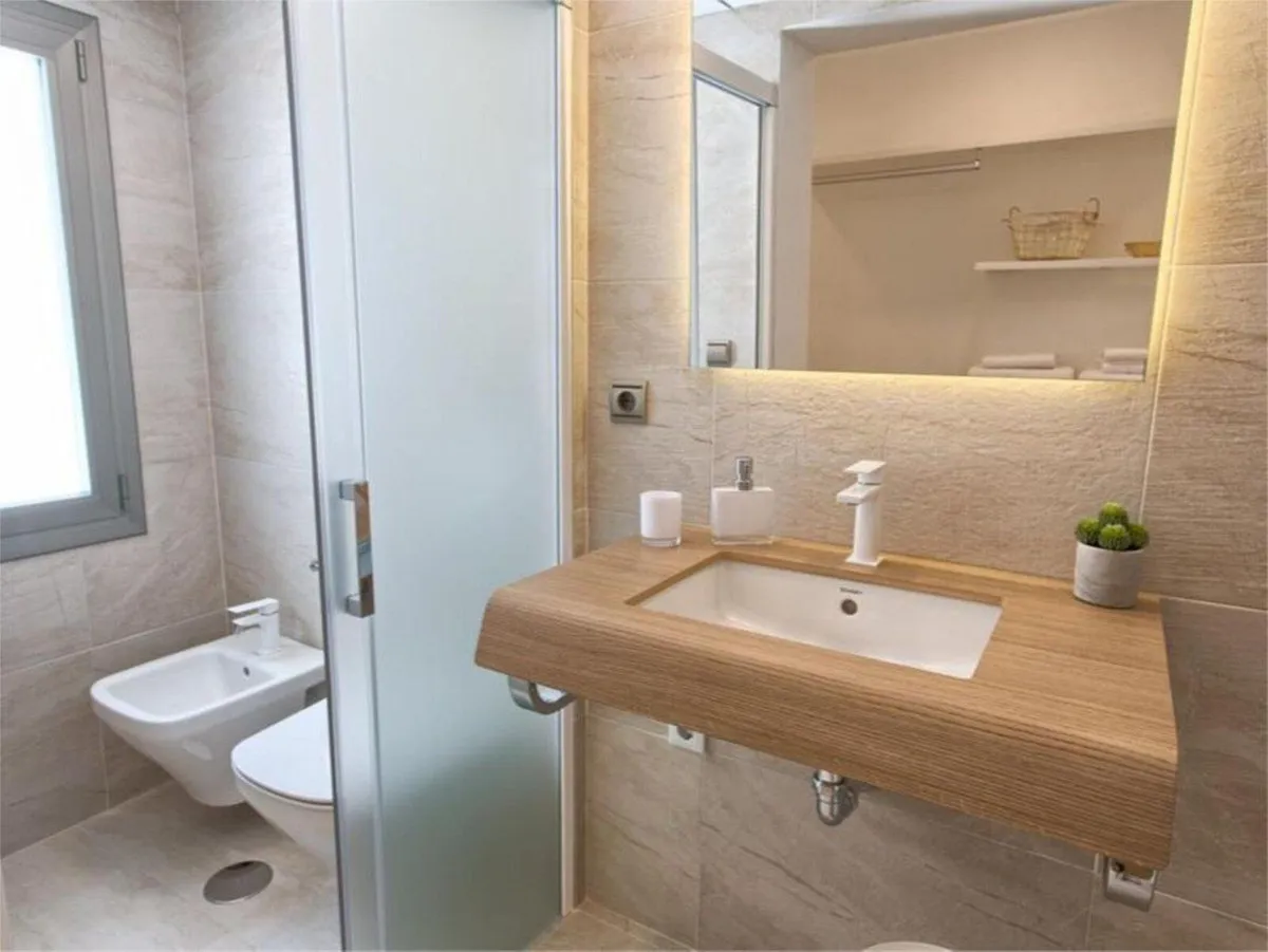 55984934-da41-4440-a94f-25223a2ddcac