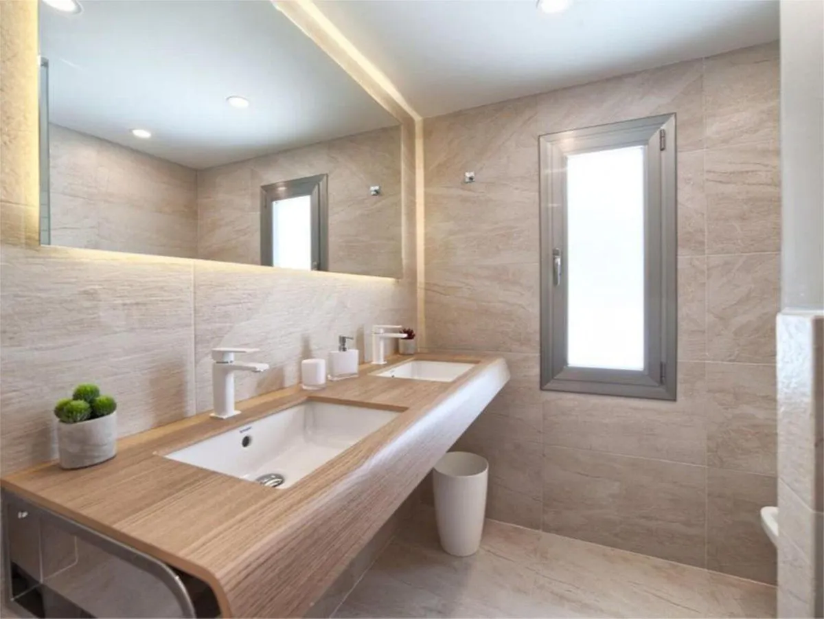 c229f5c9-3a06-4193-af0d-4c95e8738c07