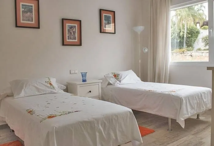 d739bea1-176d-47d8-a670-2d28ffeabe19