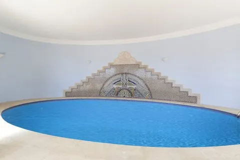 a2a10df6-bc7c-4ccd-88c0-6cae9b2f157e