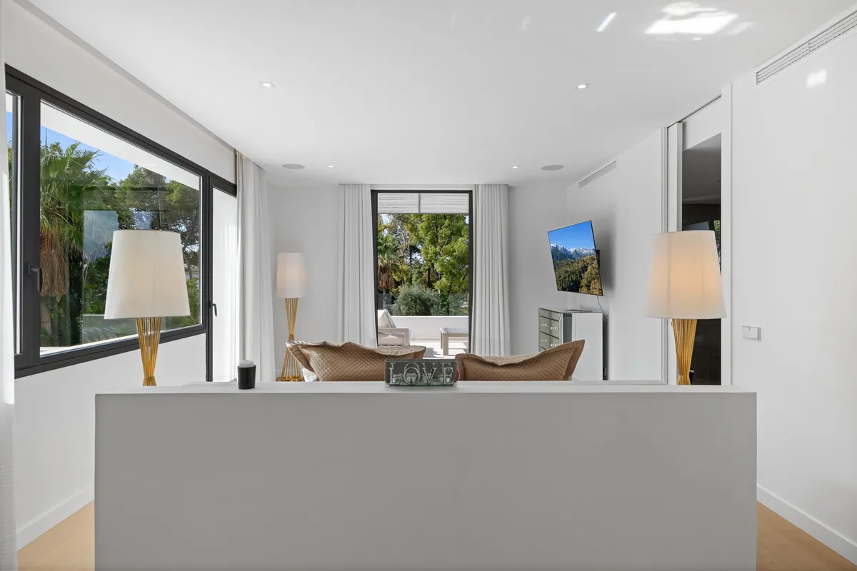 9e04cc36-8f02-415b-8cf2-deee03fff92a