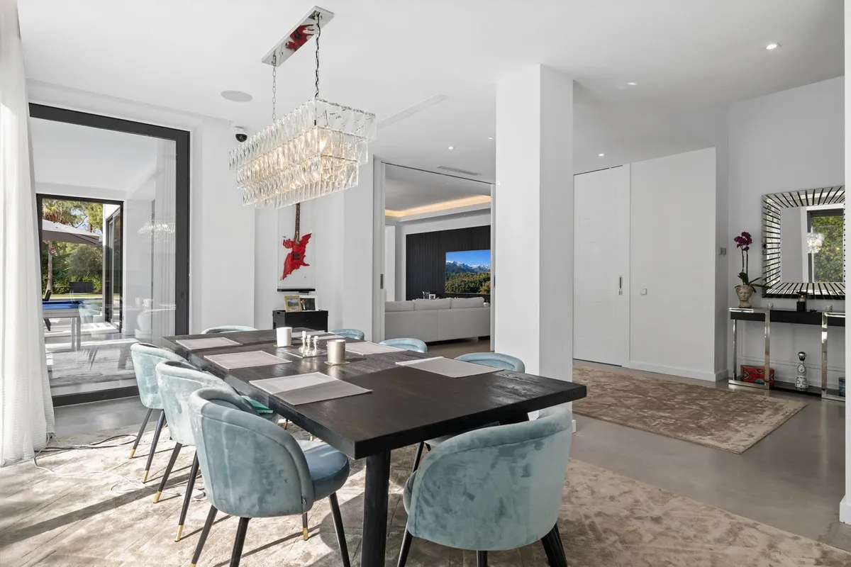 e0962e26-2e66-491a-9ce9-a3bcaade738b