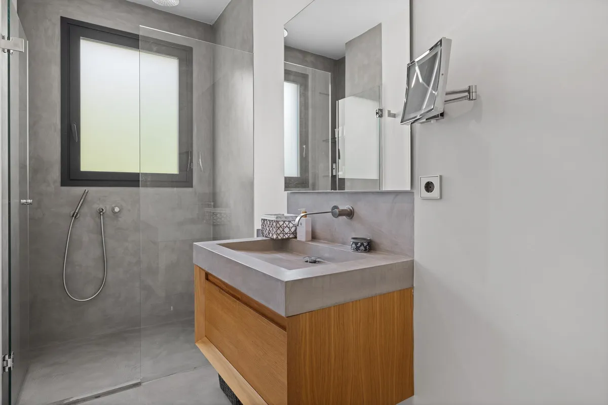 e20b5fe4-8bd5-437c-b635-46657ce01a75