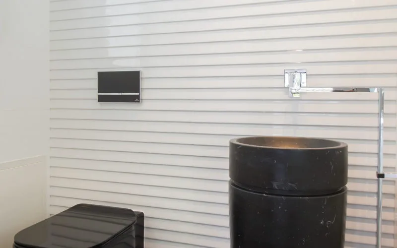 98256859-275a-4ee5-9634-e7b4ac524231