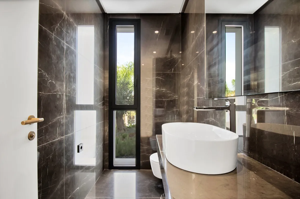 cb725086-0553-4602-9645-239f1ebfe380