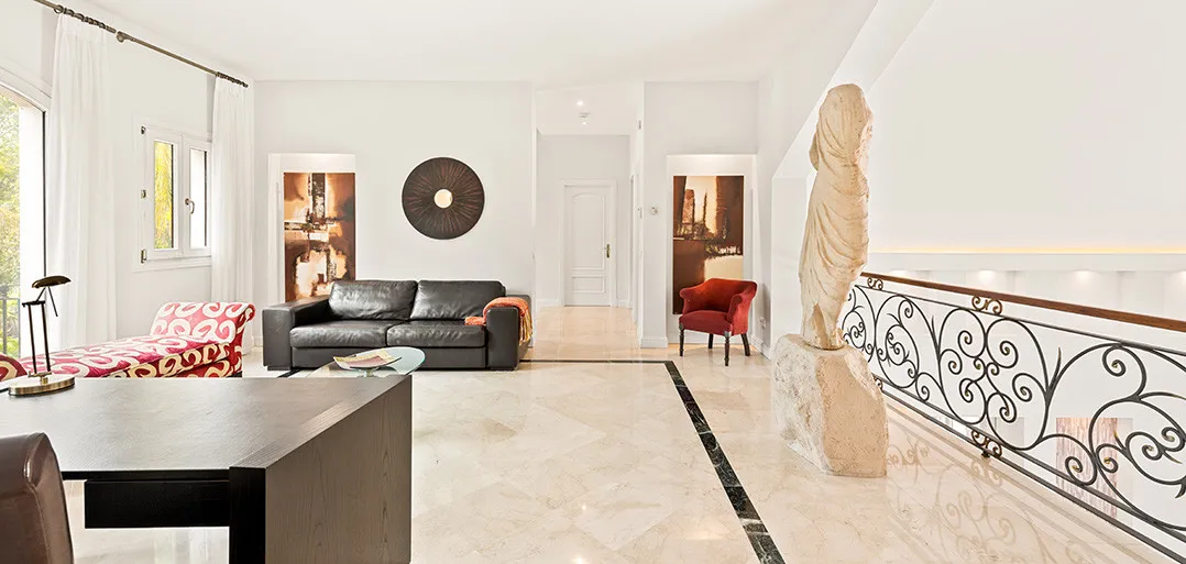 197d95b4-4c33-4e43-9236-f3e7a25f435a