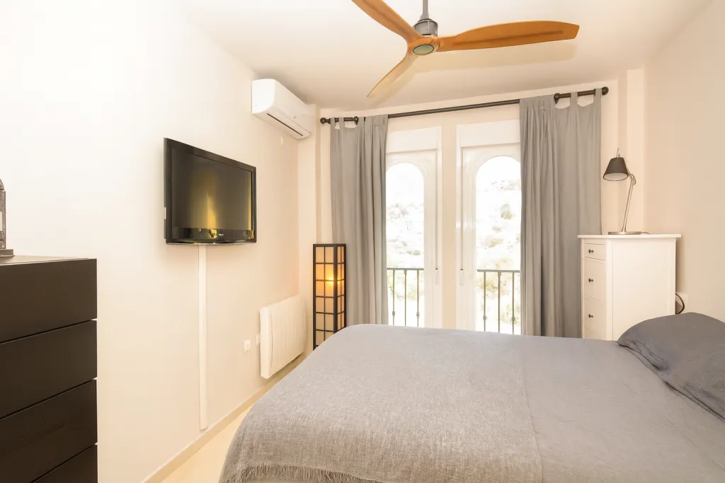 7fb99746-61c7-4609-aa1c-b6aafbeb7b8e