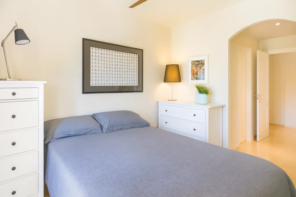 ce8887bc-2d39-4f5b-adc2-0d70e26c7a28