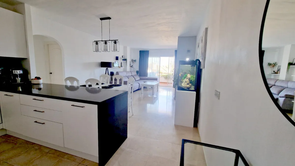 b4d37155-f401-45da-9e1d-a1a329ffded0