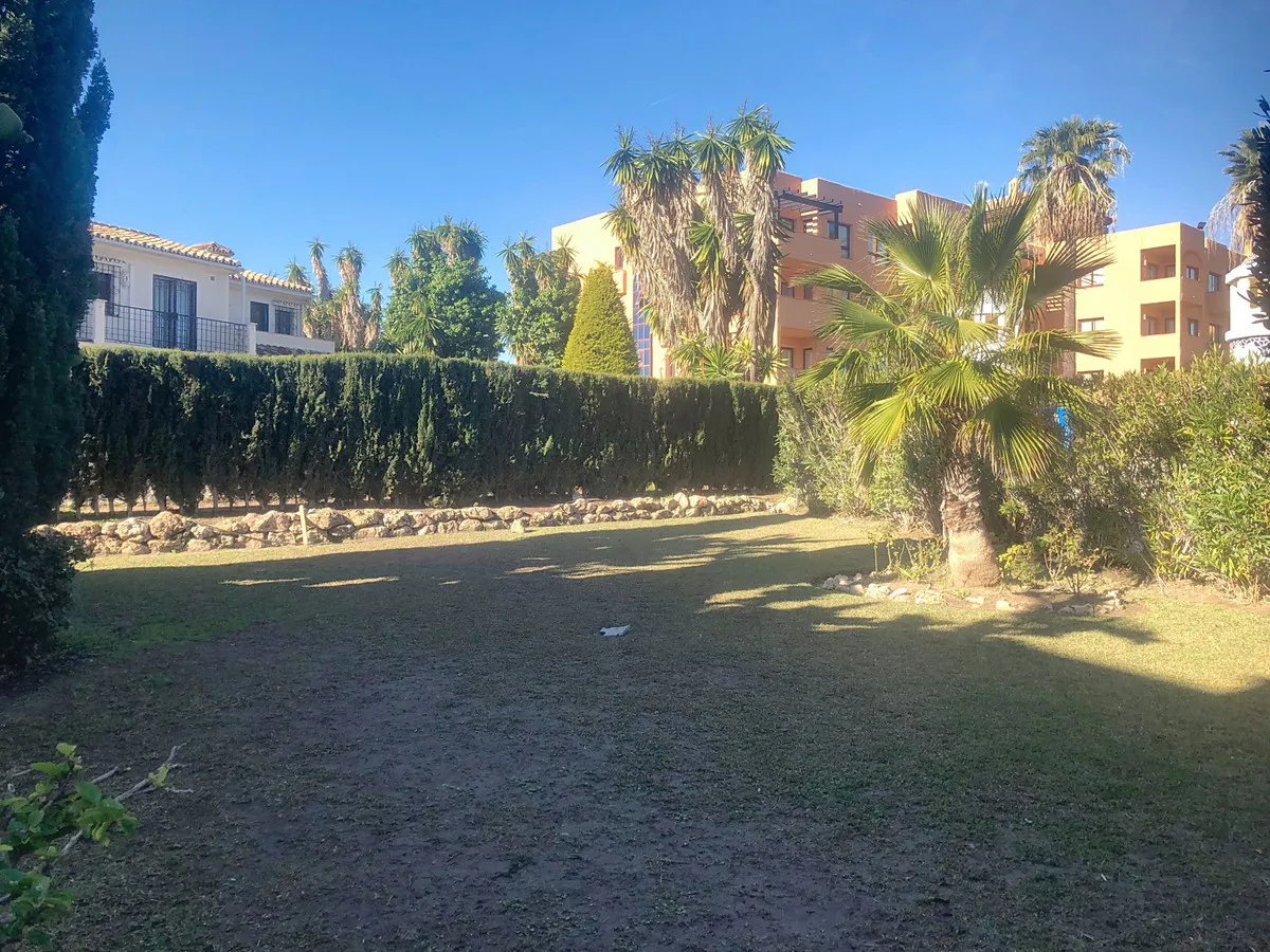 efb4976b-cee5-4bd9-989f-d69406605d00