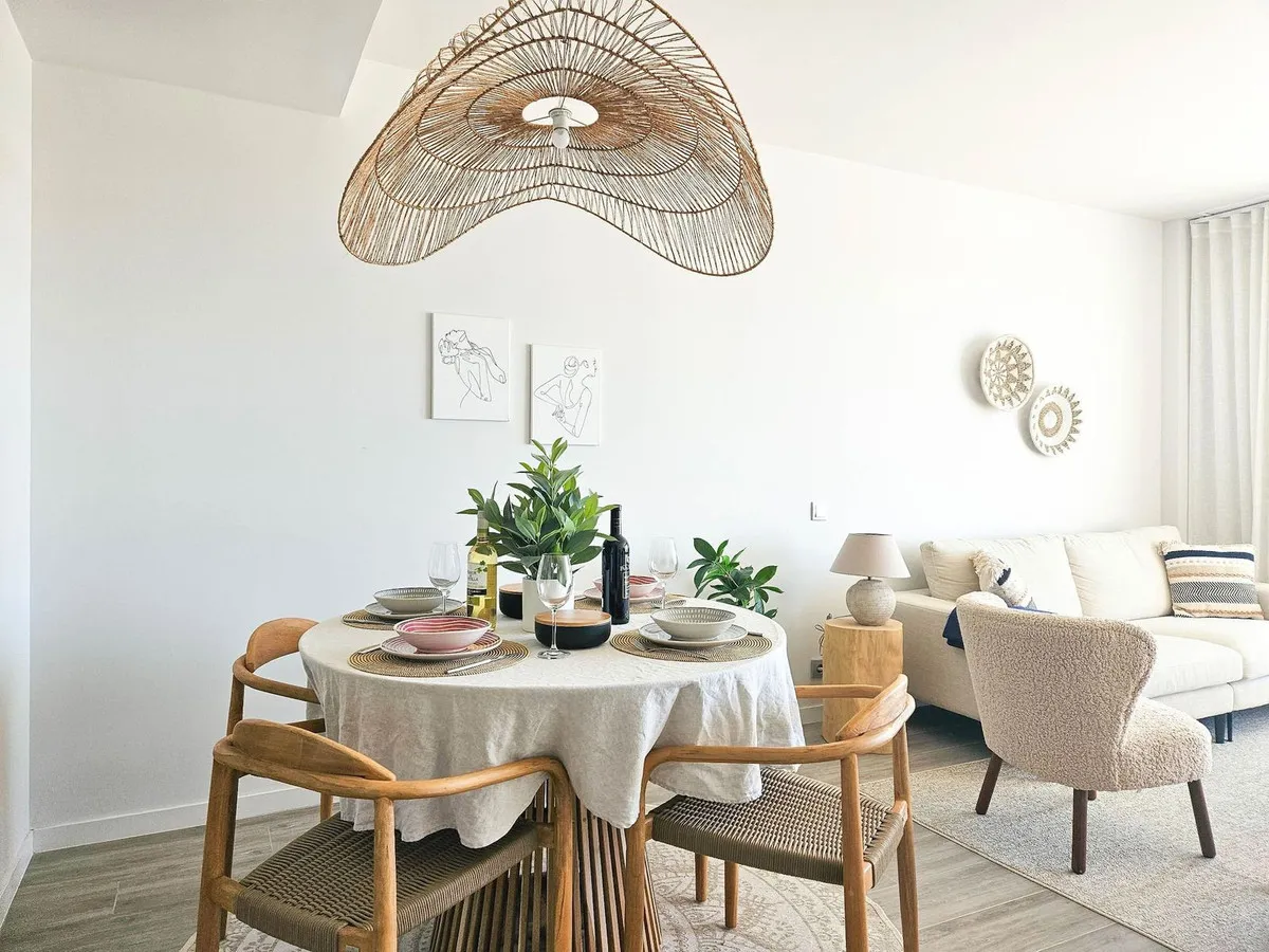 ca96add8-b512-4114-8f87-2723e3a04333