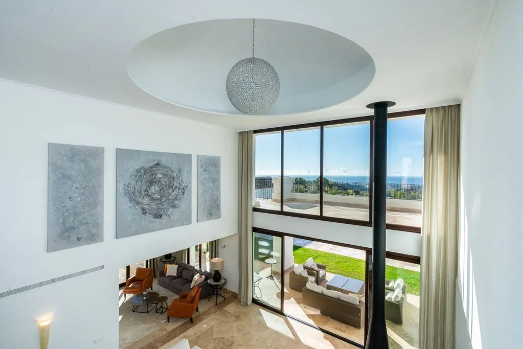 6b7cf4c7-aa70-433b-b758-94abe950a18e