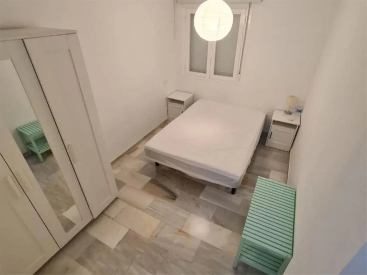 f0f4120d-9980-42ca-884a-fef8a1a03f23