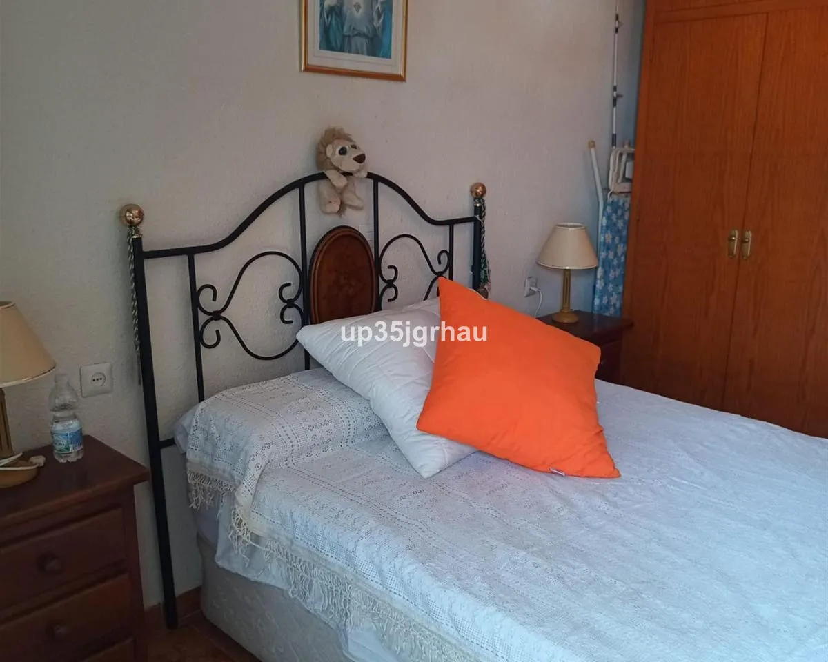 0ada25c2-7304-4004-98c1-b40459ea5d71