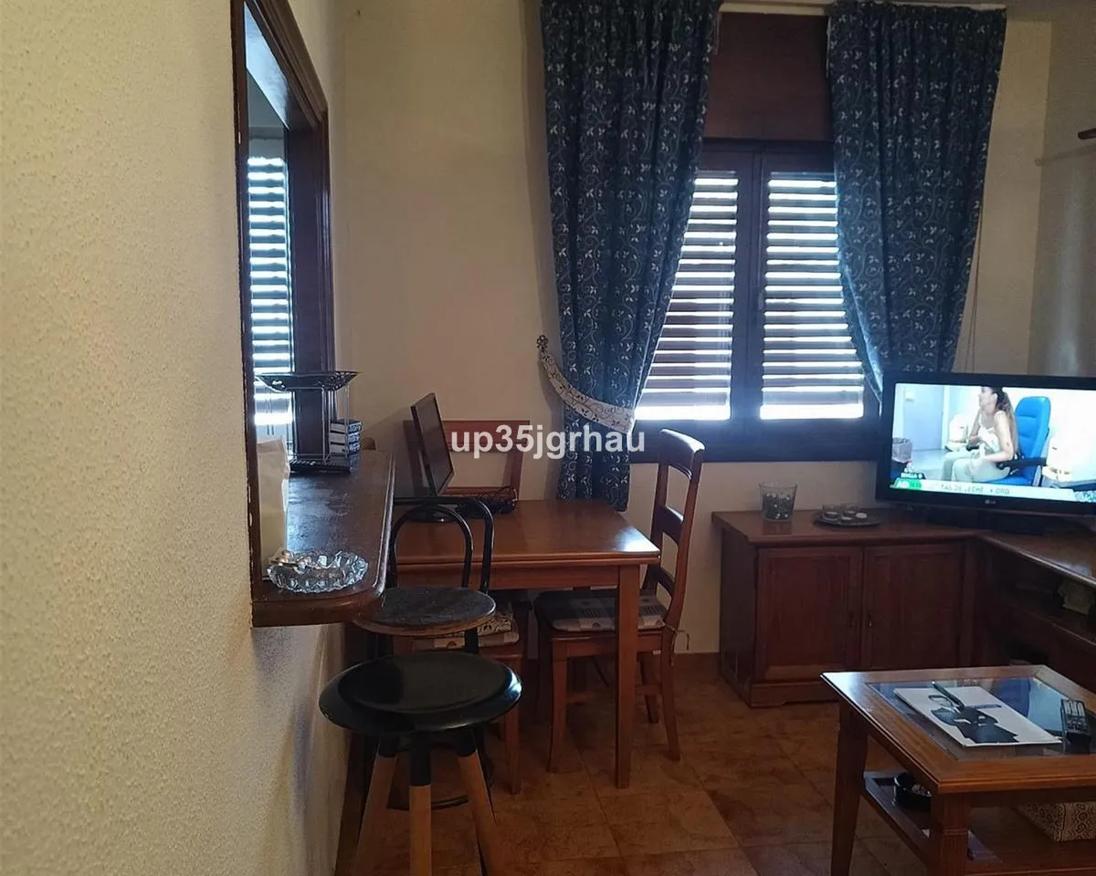 87605065-86a2-4124-9da0-a446466293cd