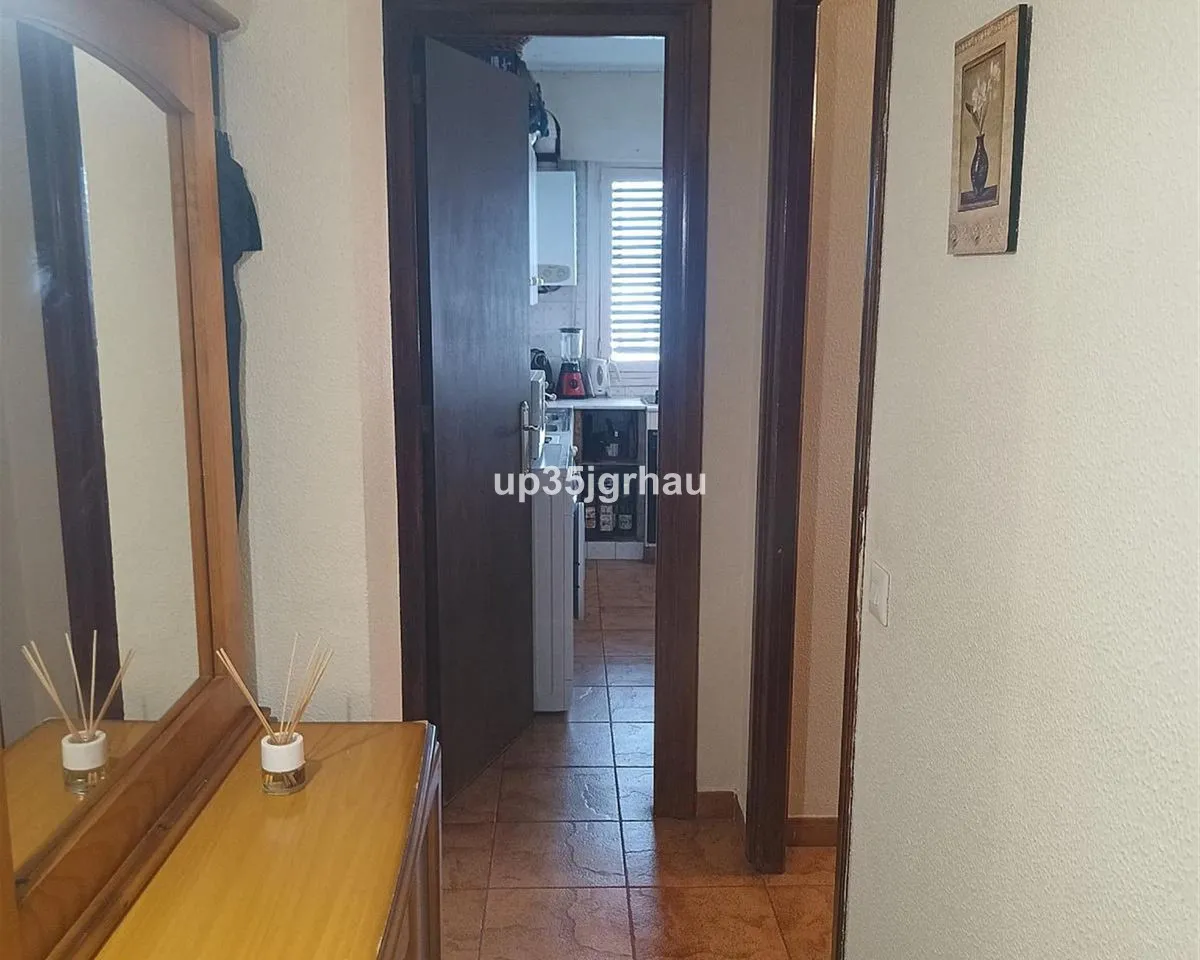 c946ecee-ee0c-46c4-ac2f-db9b5402b77f