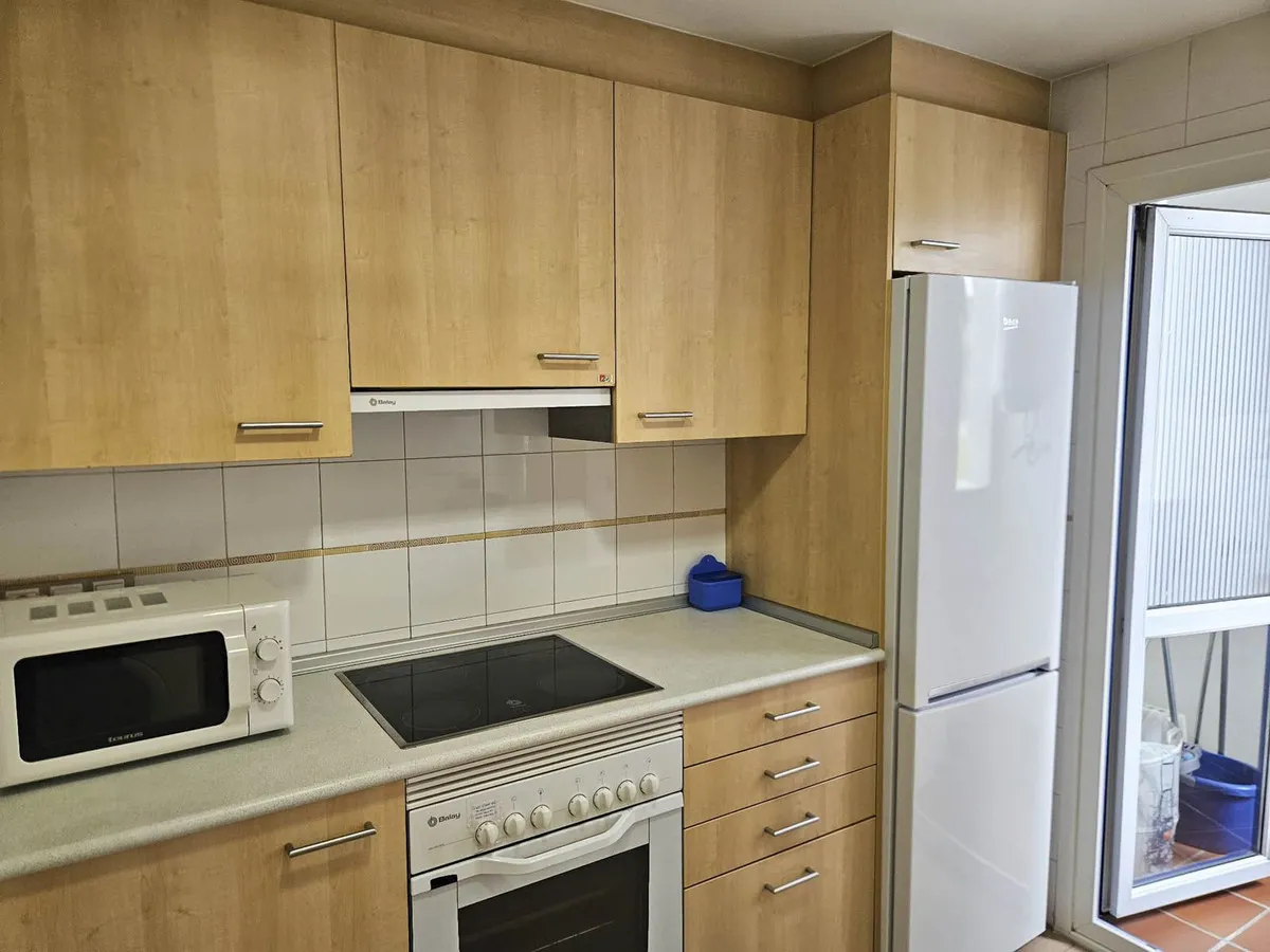 55c41f64-f4bb-4736-a5c4-39ad590a25d4