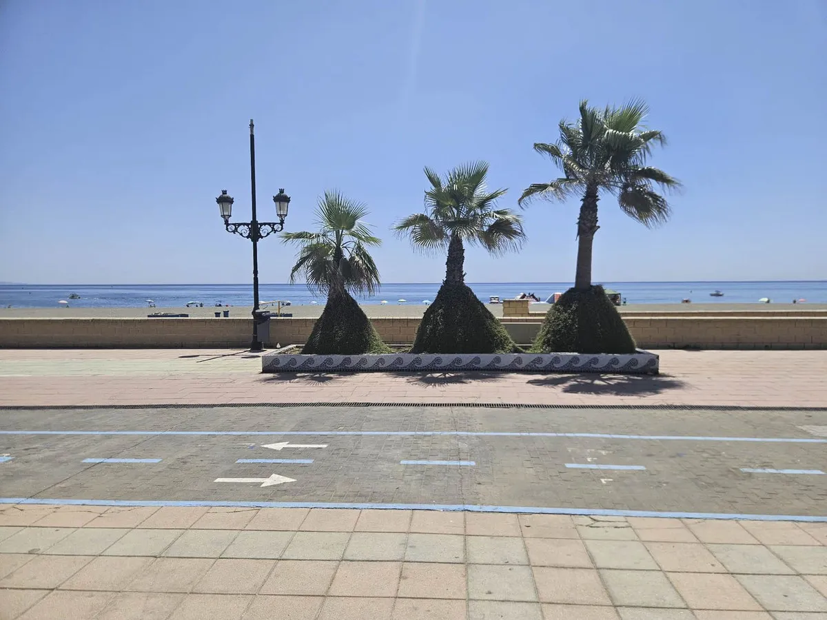 748f87ea-2275-45ea-a4e2-3bf790dec311