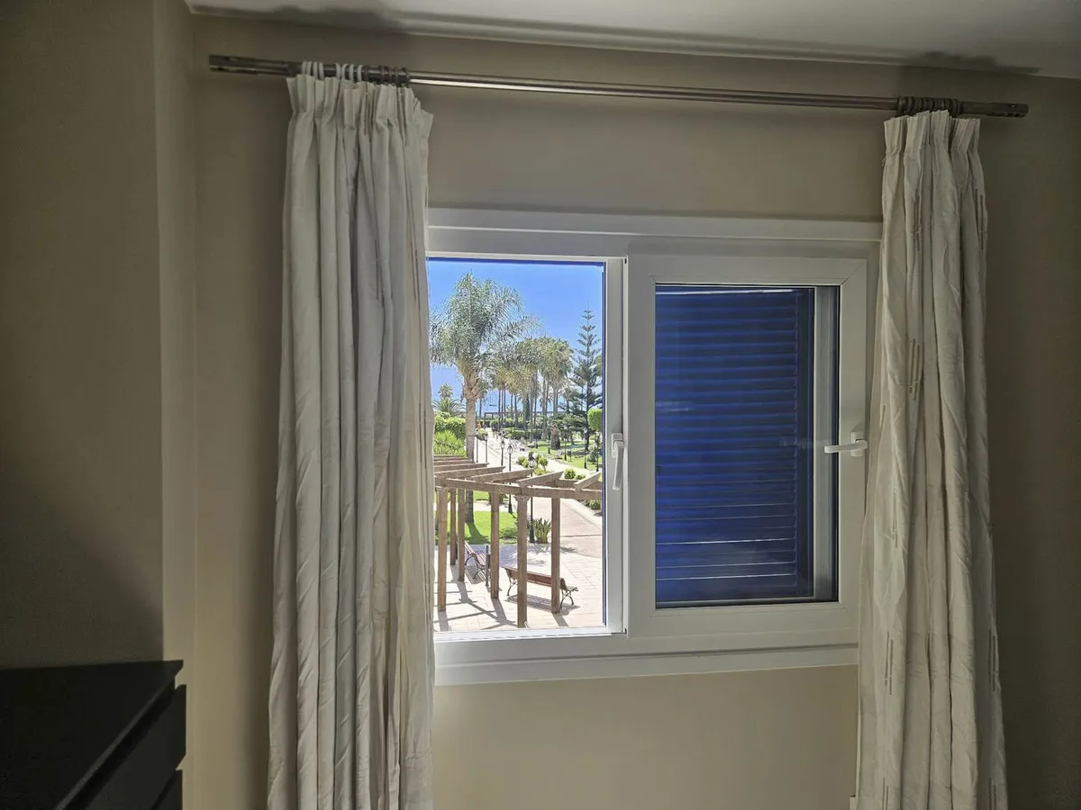 e7e8d433-79e4-4075-bc83-2e59fb95020c