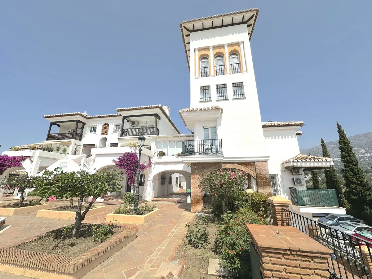 4f52958f-01bd-4c0e-aab8-10c86d6266f0