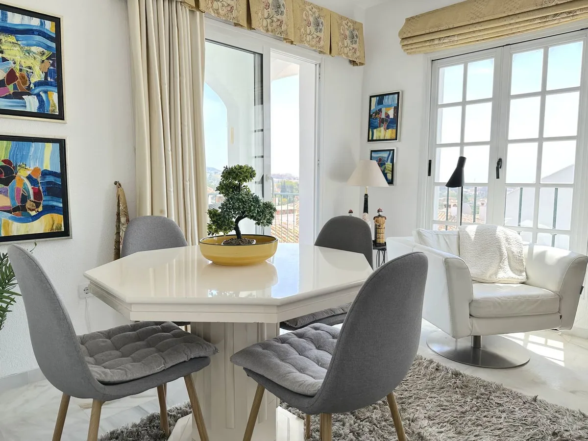 7c15b979-a8b4-4ab9-bc44-d102803945f2