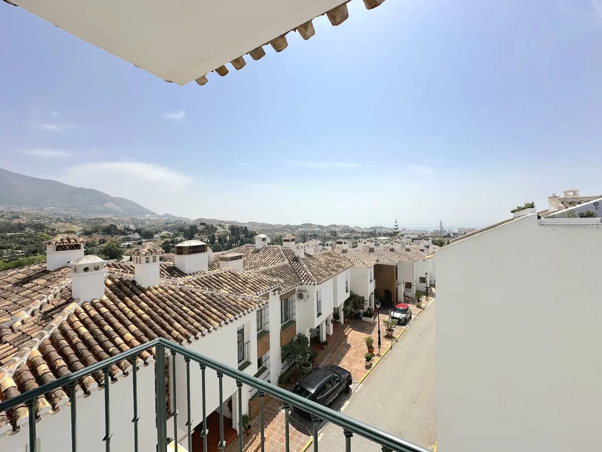 9140f9be-60af-45d6-9371-b6789bdce2d8