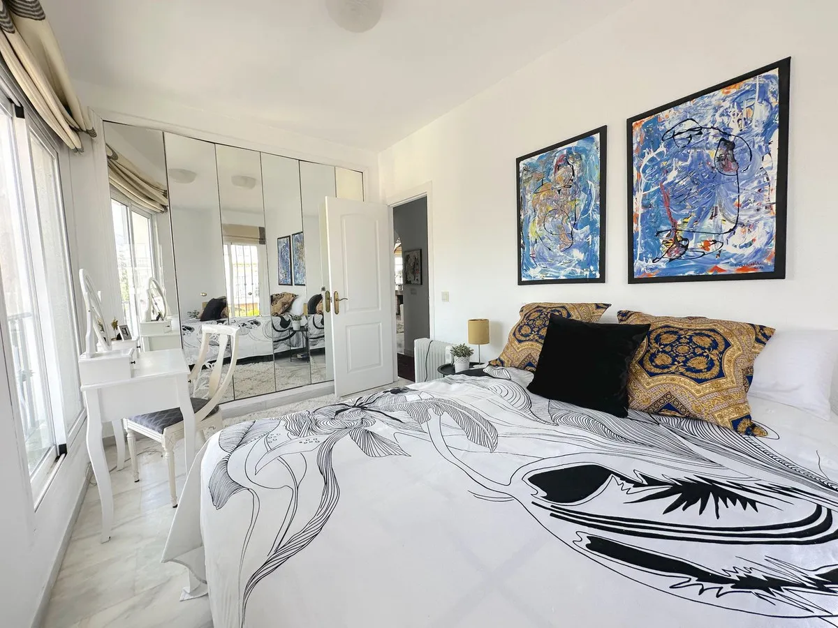 ccf46876-d964-4e04-8d0a-5b645913ddbd