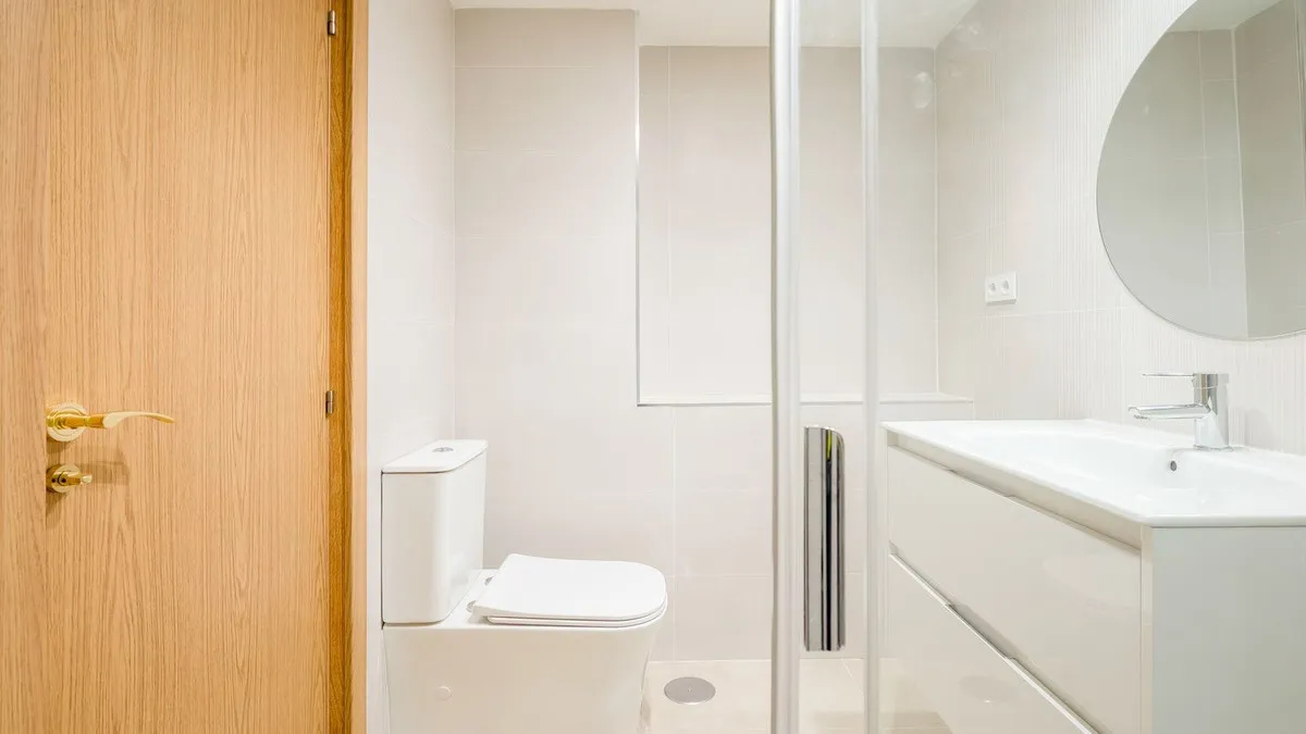 64ac0761-f1d8-451b-8e1a-7a4982ab1626