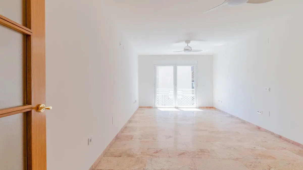 bbe0a8d9-fd02-49ab-a0a1-173e58f9ddee