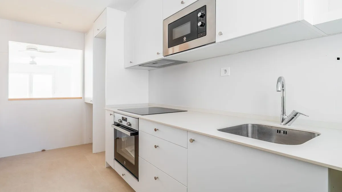 ed80e6d4-d641-4116-b9e5-65361abc3bfa