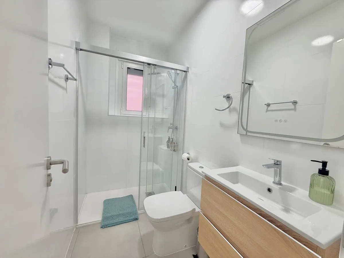 03055627-6f94-4f19-9bcf-f5d369c33075