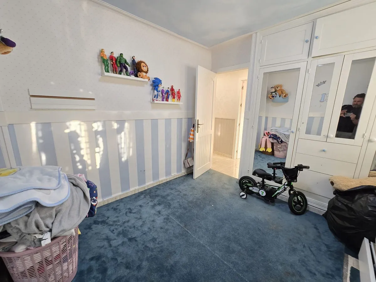 c6352bc6-319e-4051-acef-385c4d040e8d