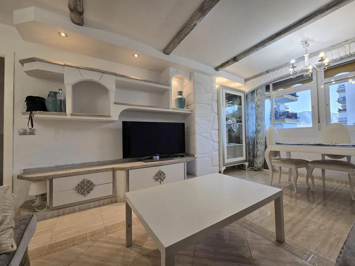 d584b1f2-d9c2-4384-bb04-b153235ac6d0